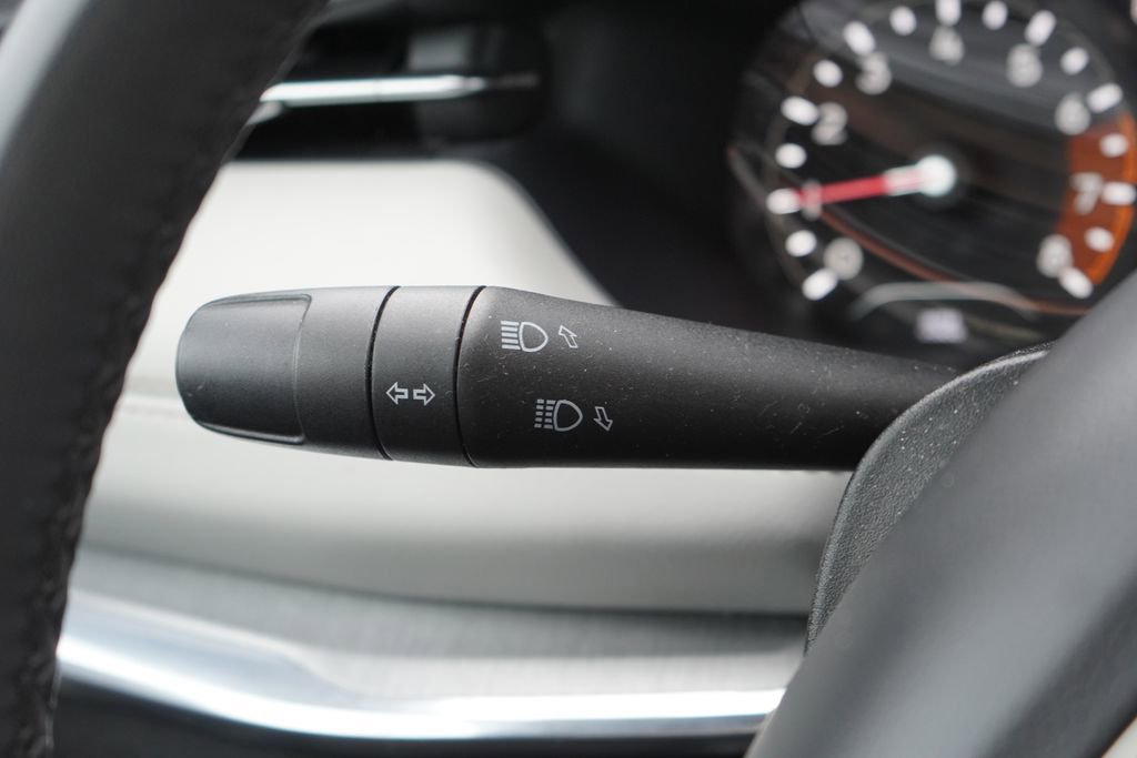Used 2023 Jeep Compass Limited AWD/4WD image 16
