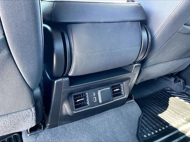 Used 2023 Chevrolet Silverado 1500 LT AWD/4WD image 27