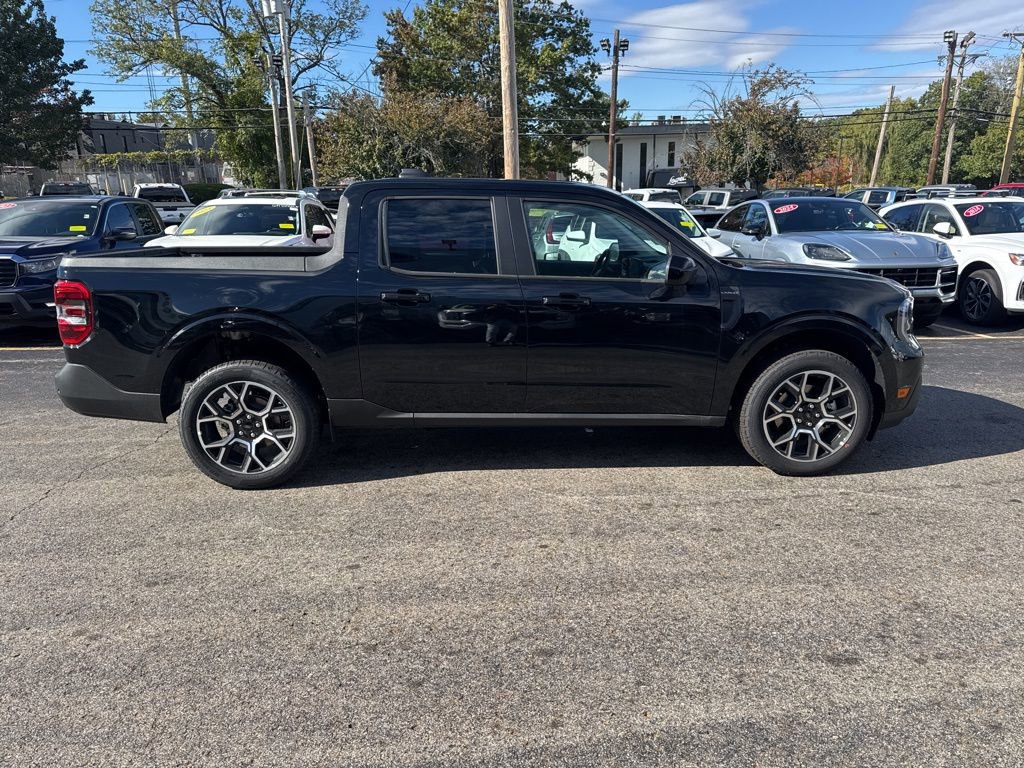 New 2025 Ford Maverick Lariat image 4