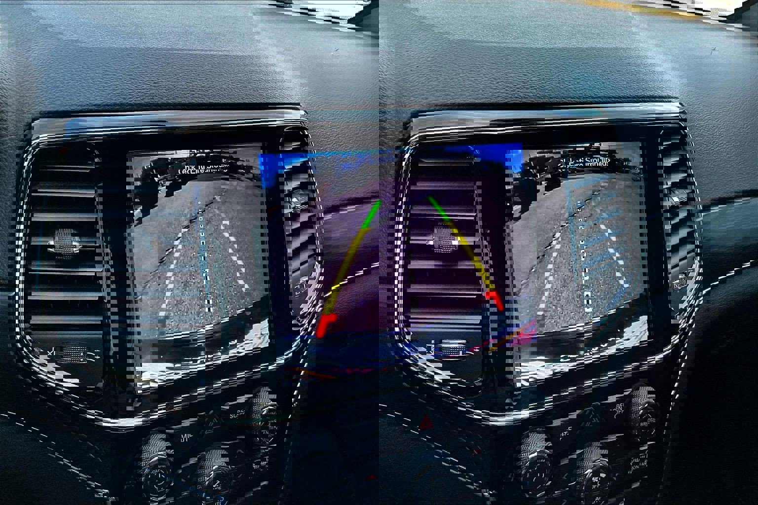 Used 2020 Jeep Grand Cherokee Limited image 14