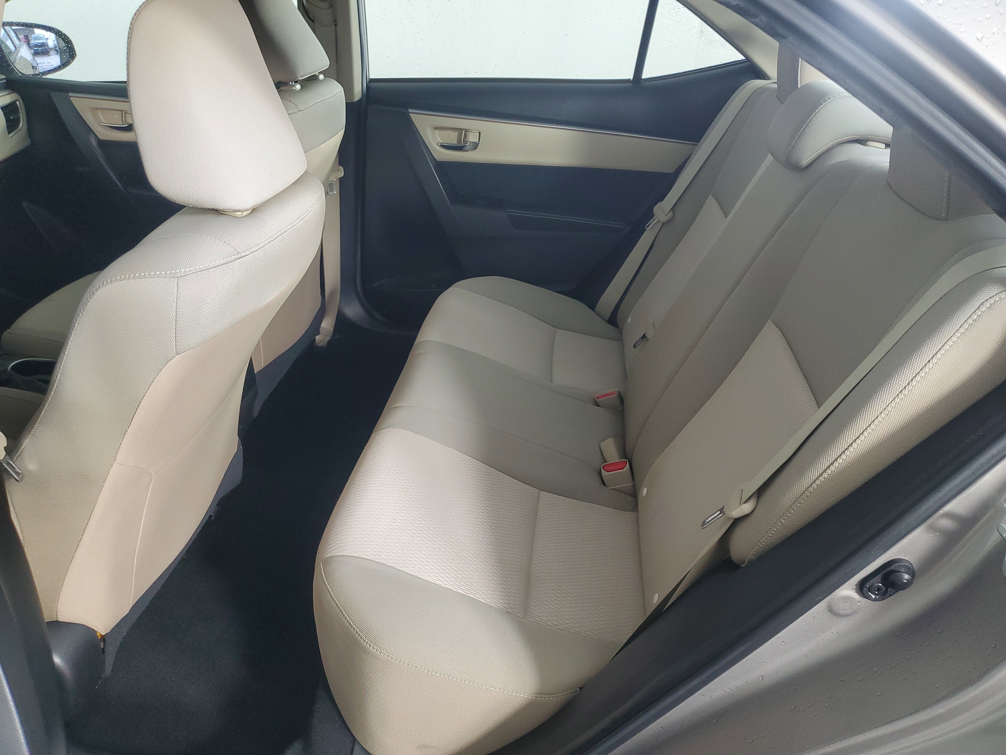 Used 2014 Toyota Corolla LE image 11