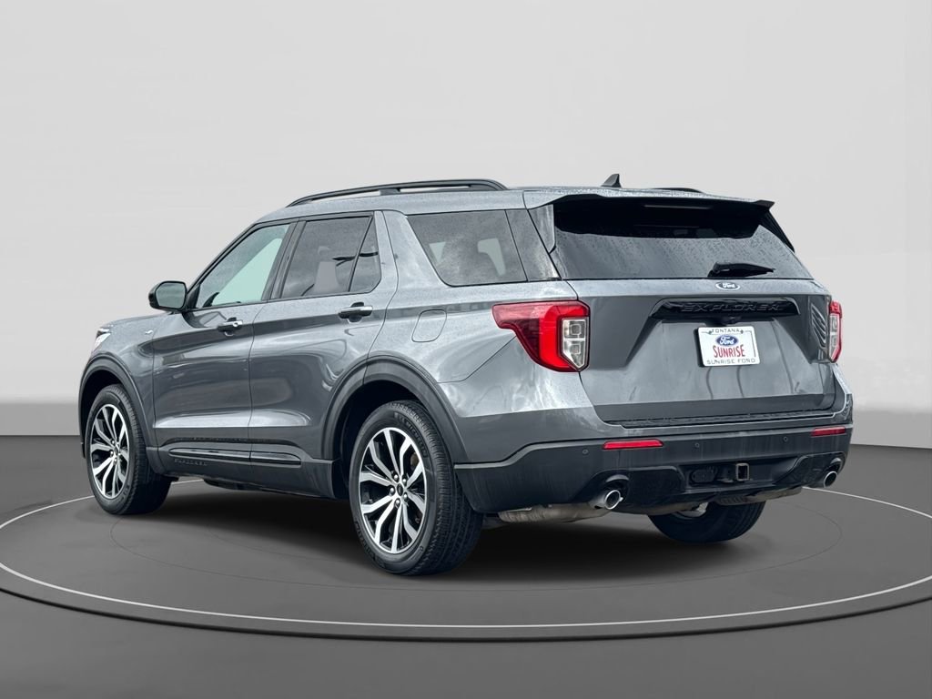 Certified 2022 Ford Explorer ST-Line w/ Class IV Trailer Tow Package image 7