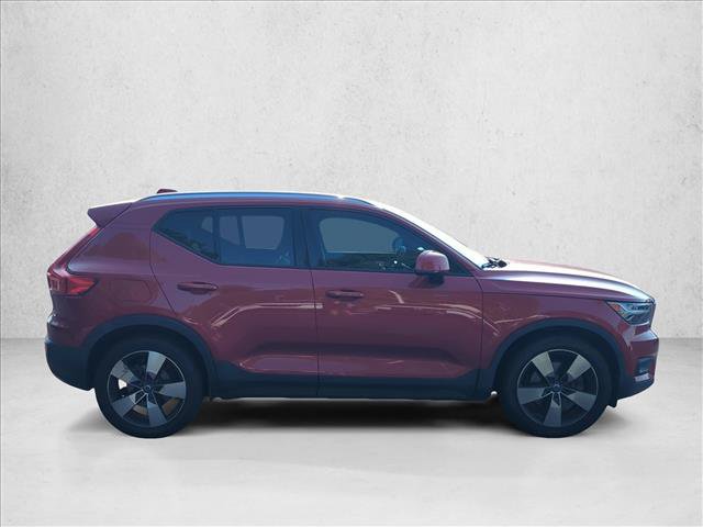 Used 2020 Volvo XC40 T5 Momentum AWD/4WD image 4
