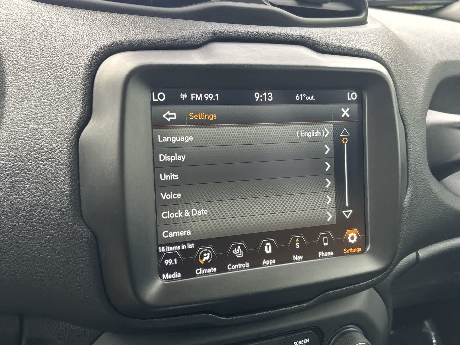 Certified 2022 Jeep Renegade Latitude w/ Convenience Group AWD/4WD image 21