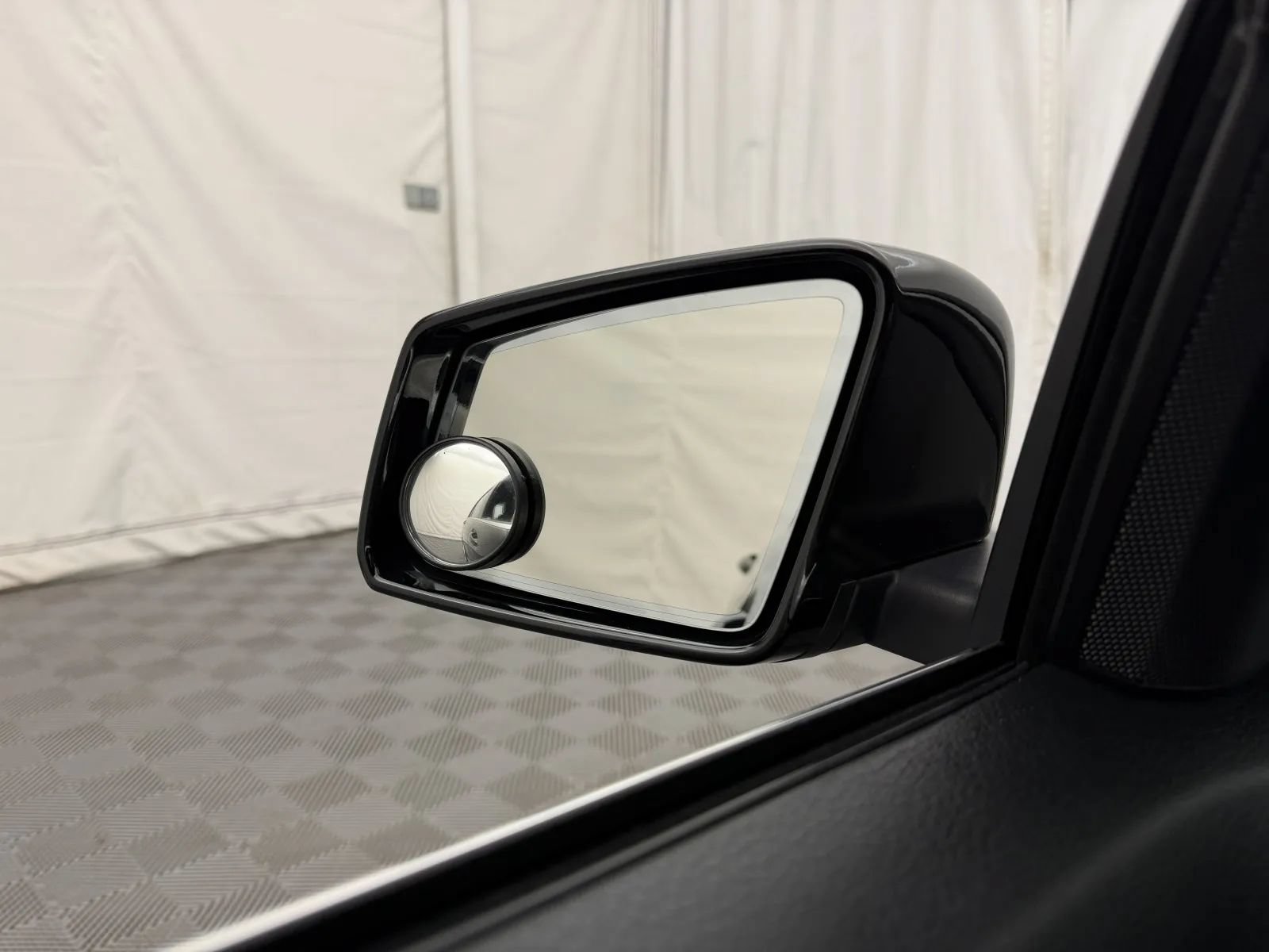 Used 2013 Mercedes-Benz C 250 Sedan image 14