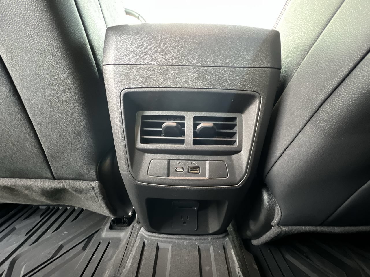 Used 2024 GMC Canyon AT4X AWD/4WD image 22