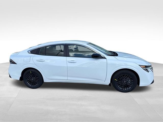 New 2026 Nissan Sentra SV w/ Floor Mat Package FWD image 9