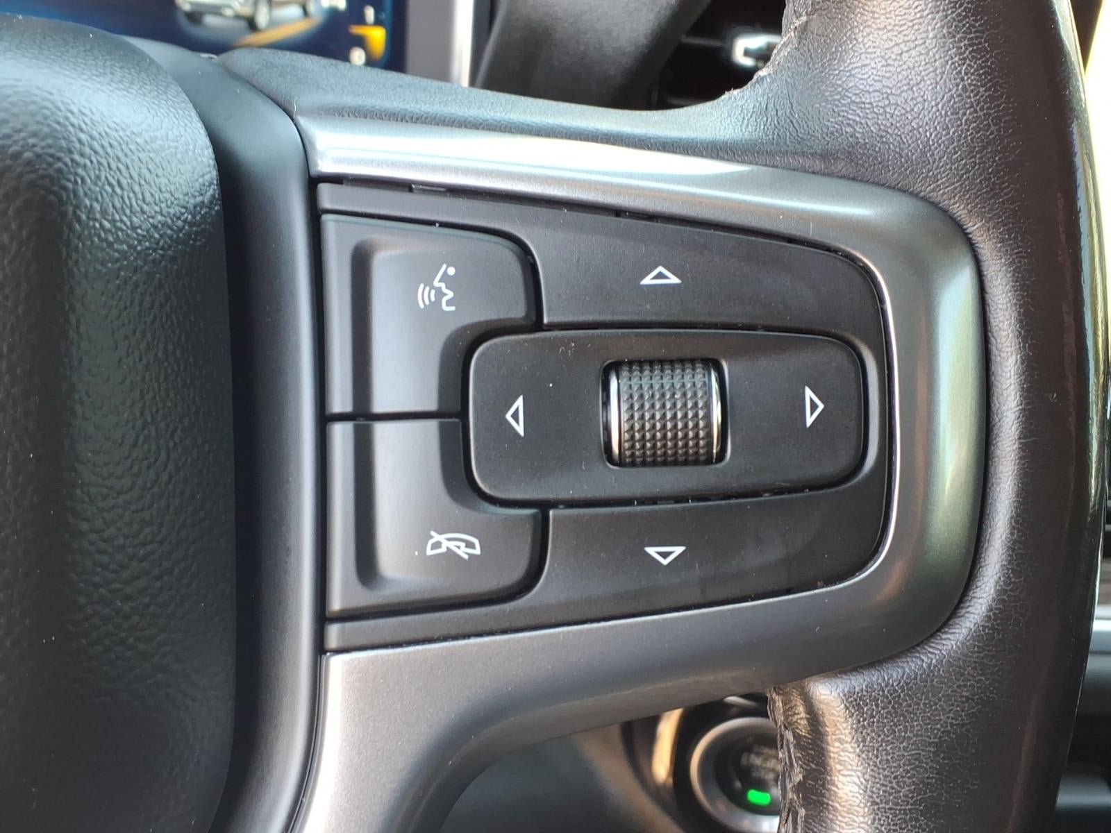 Used 2022 Chevrolet Silverado 1500 LT w/ Z71 Off-Road Package AWD/4WD image 27