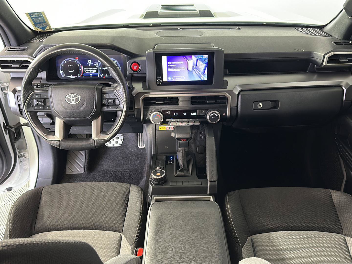 Used 2025 Toyota 4Runner TRD Sport AWD/4WD image 21