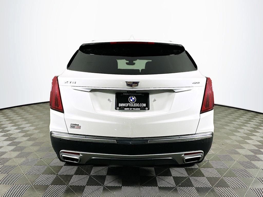 Used 2023 Cadillac XT5 Premium Luxury w/ Technology Package image 8