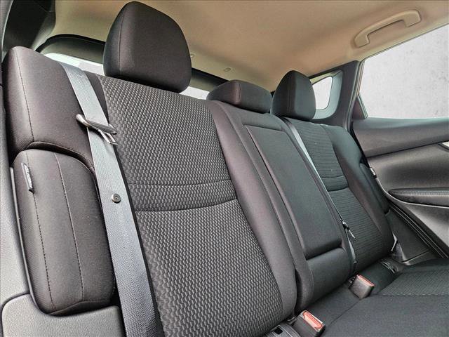 Used 2020 Nissan Rogue Sport S w/ Appearance Package FWD image 19
