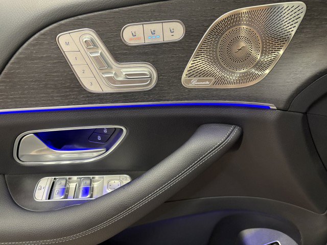 New 2026 Mercedes-Benz GLS 450 4MATIC image 10