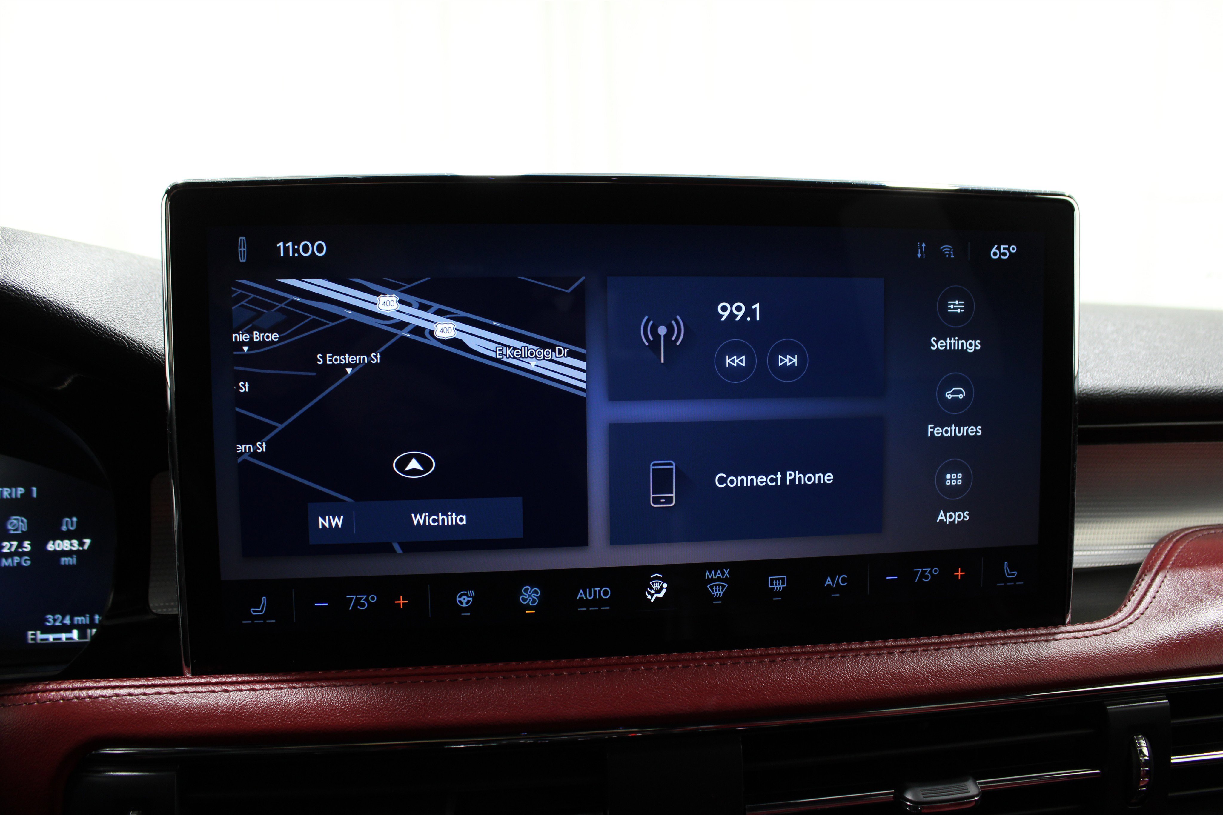 Certified 2023 Lincoln Corsair Reserve w/ Equipment Group 201A image 16