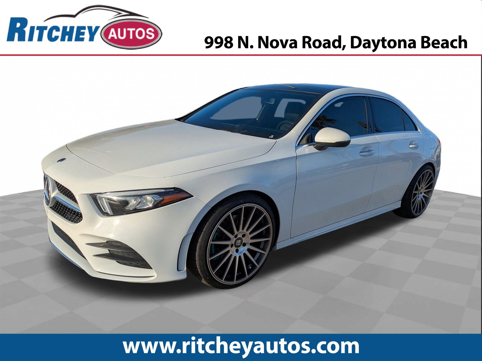 Used 2019 Mercedes-Benz A 220 A 220 4dr Car image 1