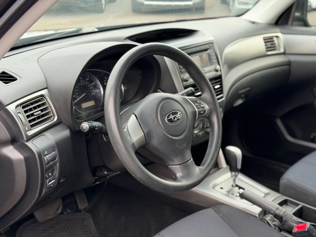 Used 2012 Subaru Forester 2.5X w/ Alloy Wheel Pkg AWD/4WD image 24