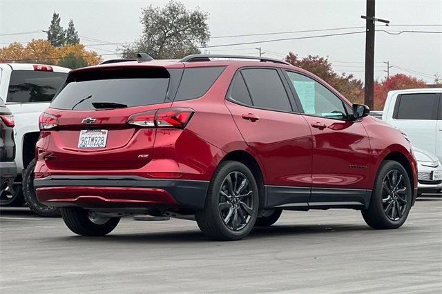 Used 2024 Chevrolet Equinox RS image 4