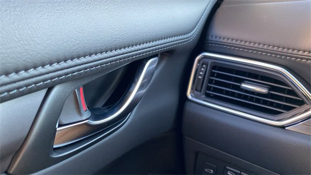 New 2025 MAZDA CX-5 AWD 2.5 S w/ Preferred Package image 18