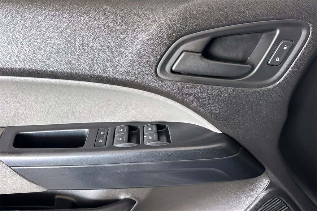 Used 2017 GMC Canyon 2WD Crew Cab w/ Convenience Package image 14