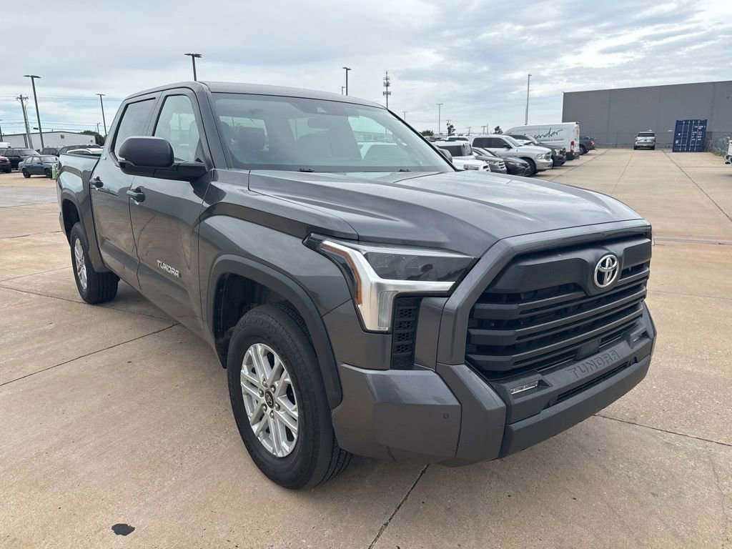 Used 2025 Toyota Tundra SR5 w/ SR5 Convenience Package