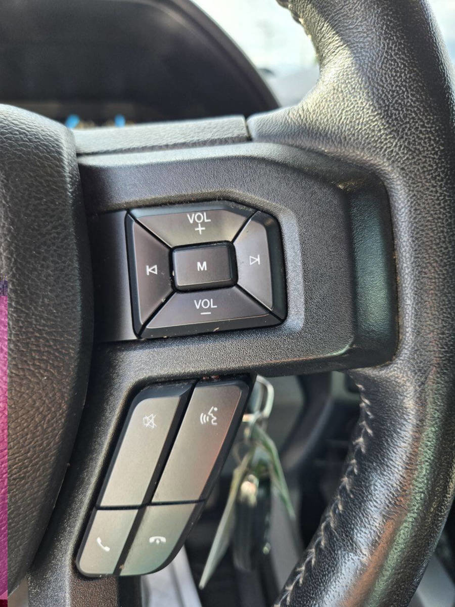 Used 2020 Ford F150 XLT w/ Equipment Group 302A Luxury image 31