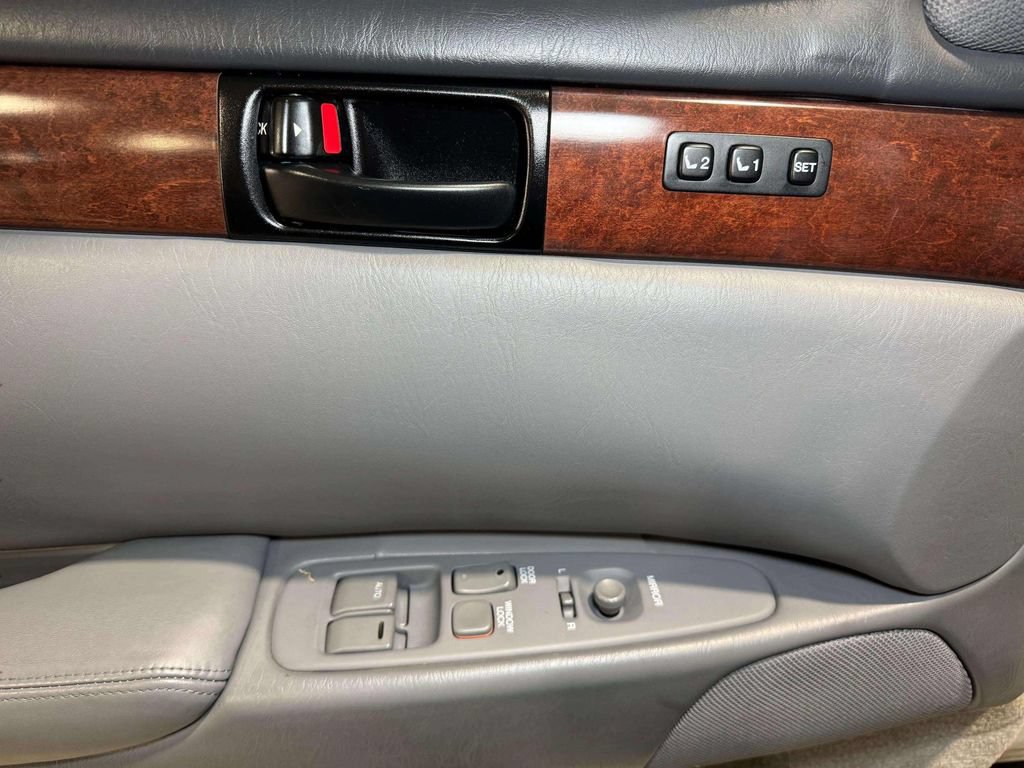 Used 1992 Lexus SC 400 Coupe RWD image 10