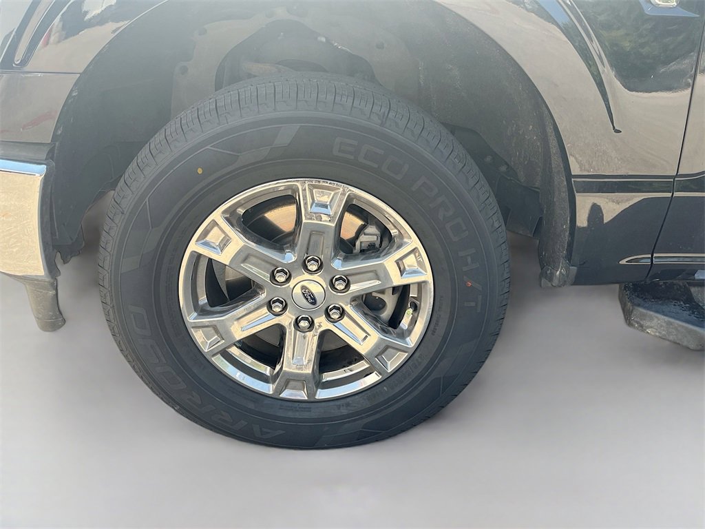 Used 2022 Ford F150 XLT w/ XTR Package image 28