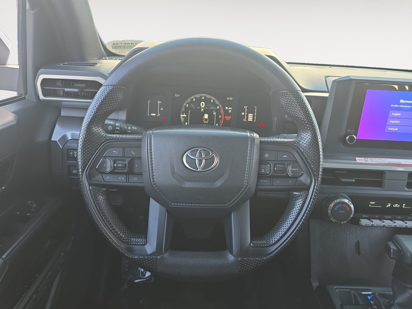 Certified 2025 Toyota Tacoma SR5 AWD/4WD image 12