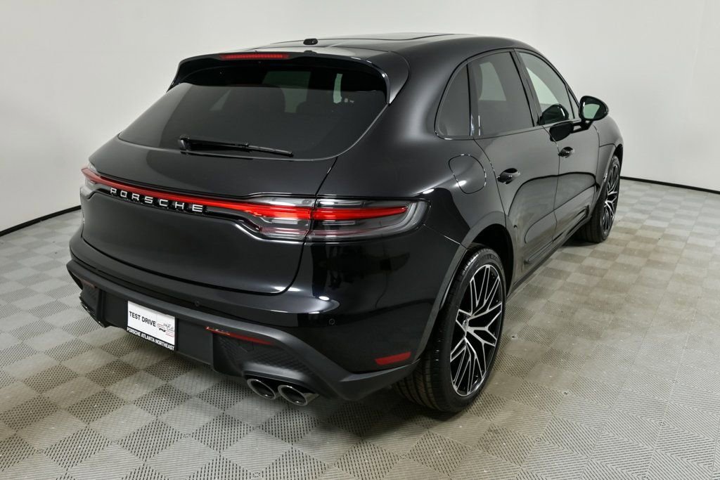 New 2026 Porsche Macan image 28