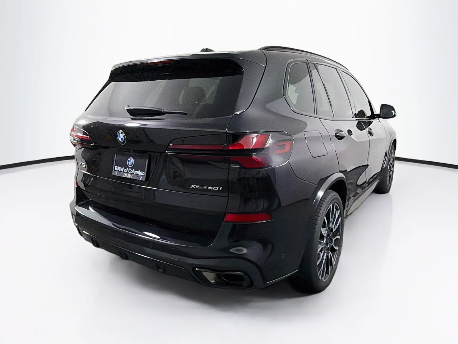 Used 2024 BMW X5 xDrive40i w/ M Sport Package AWD/4WD image 7