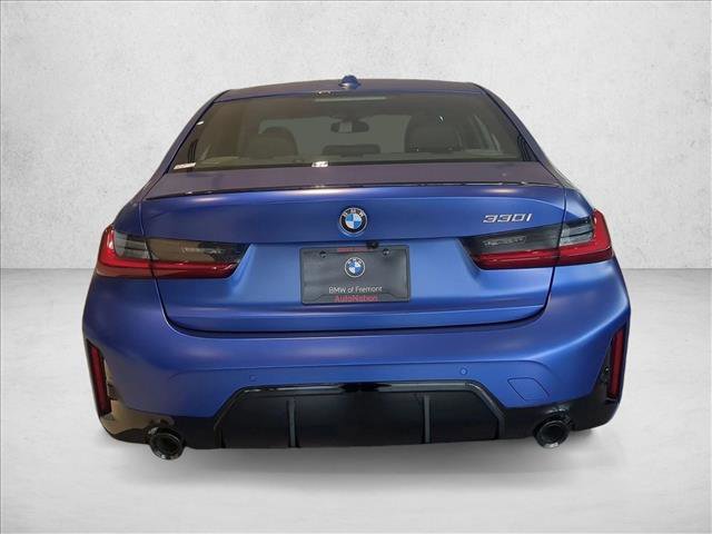 New 2026 BMW 330i Sedan w/ M Sport Package image 8