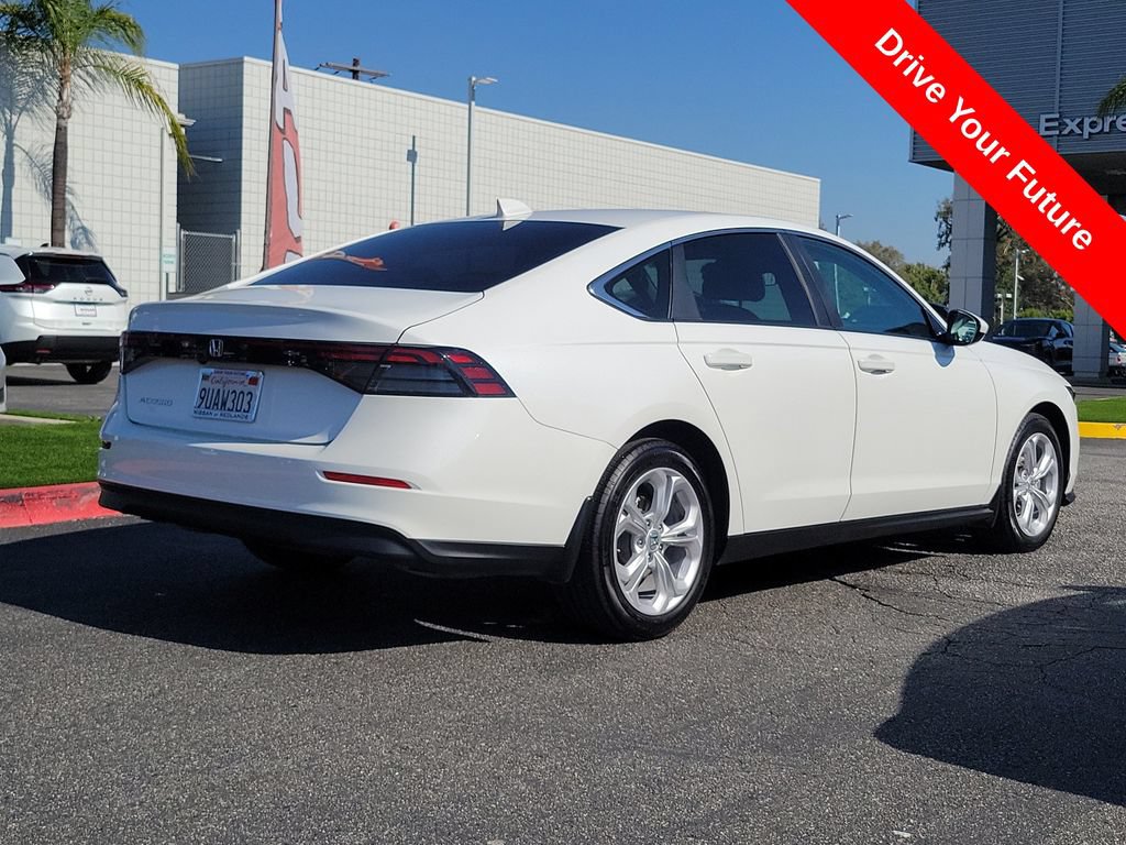 Used 2025 Honda Accord LX image 34