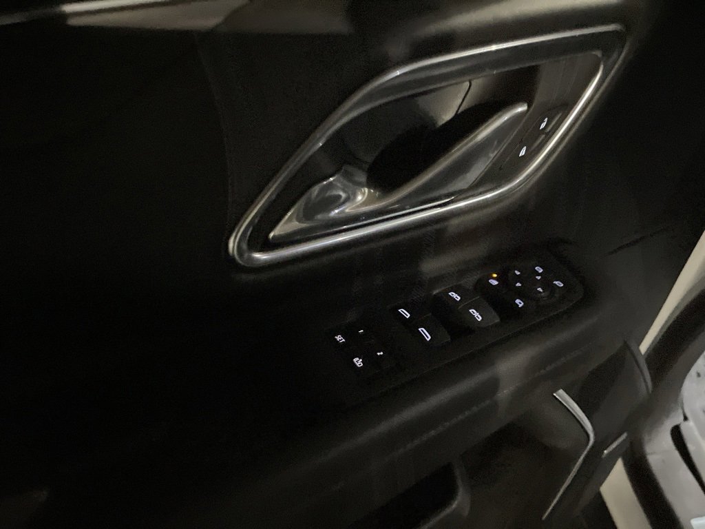 Used 2023 Chevrolet Tahoe Z71 image 13