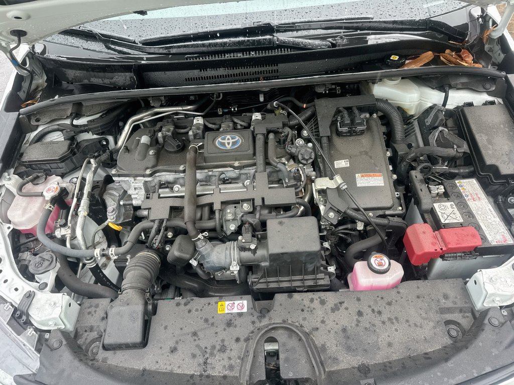 Used 2022 Toyota Corolla LE w/ Carpet Mat Package (TMS) FWD image 31