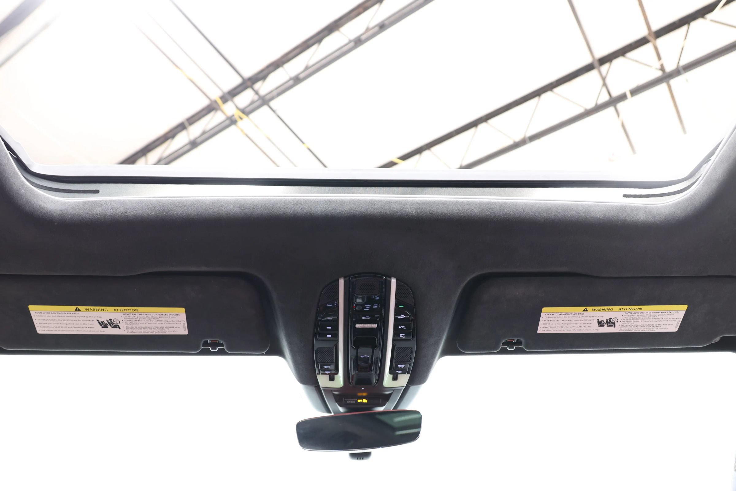 Used 2021 Porsche Cayenne Turbo S AWD/4WD image 53