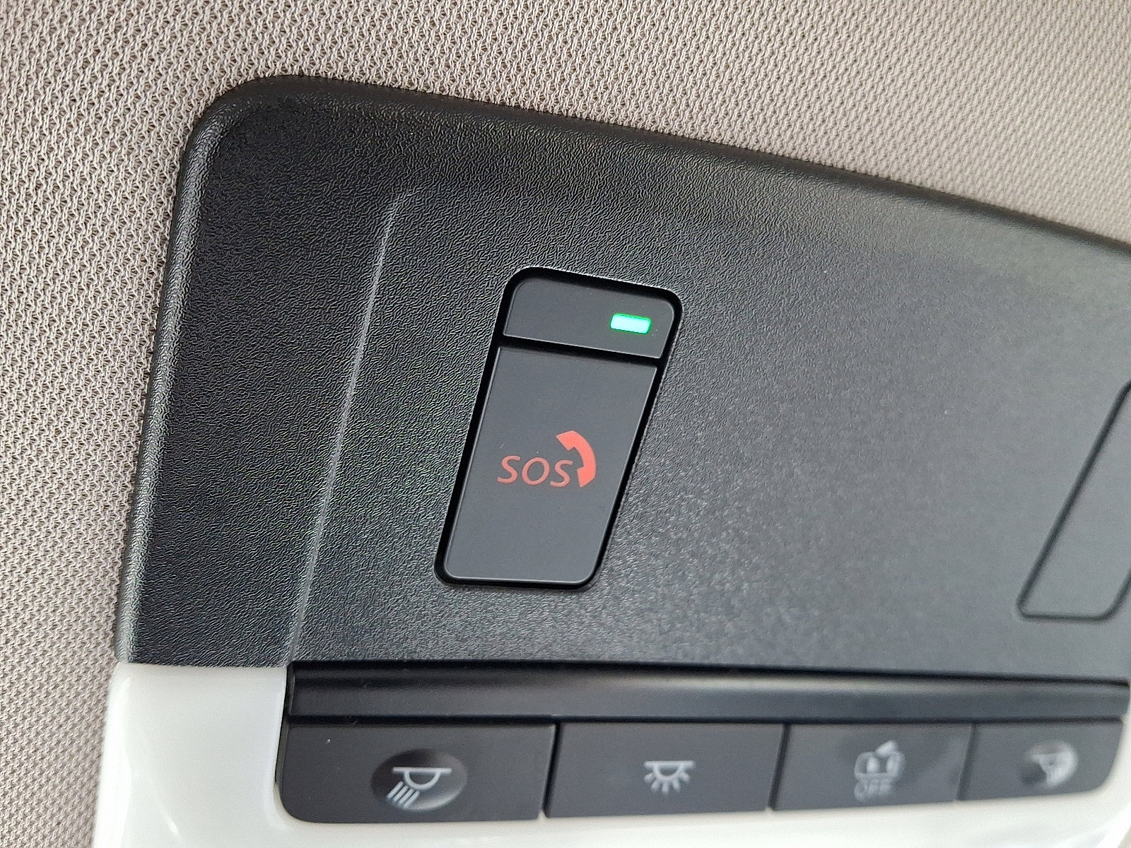 Certified 2023 Nissan Rogue SV image 23