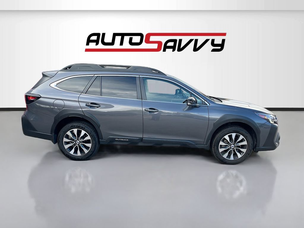Used 2024 Subaru Outback Limited AWD/4WD image 8