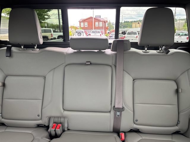Used 2020 GMC Sierra 1500 SLT w/ SLT Premium Plus Package AWD/4WD image 29