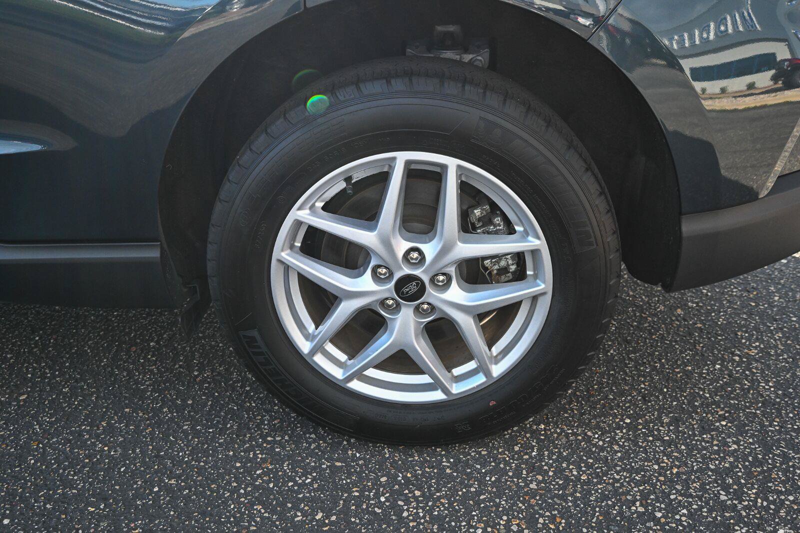 Used 2024 Ford Edge SEL w/ Convenience Package AWD/4WD image 13