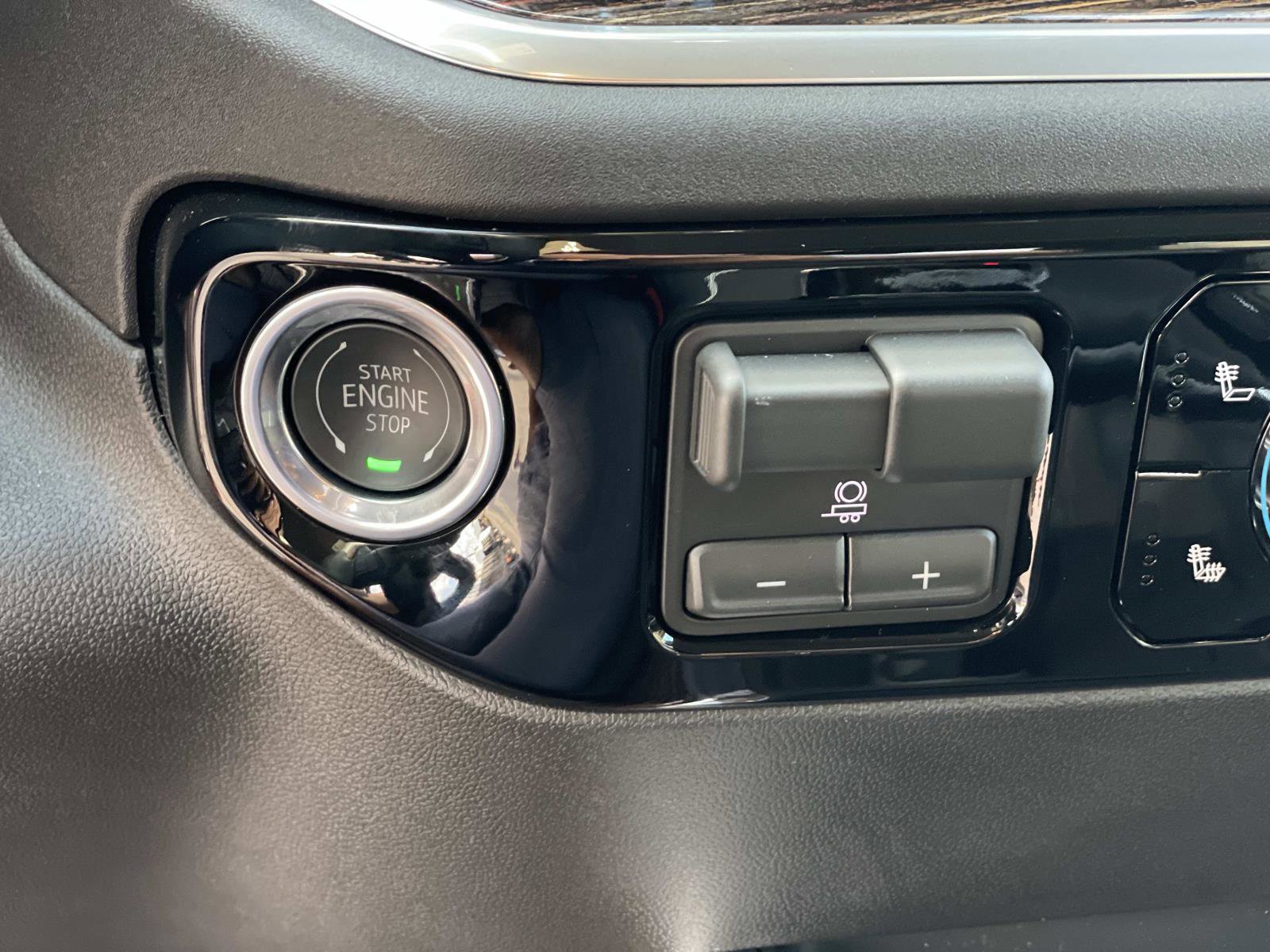 New 2026 GMC Sierra 1500 Elevation w/ Elevation Premium Package image 18