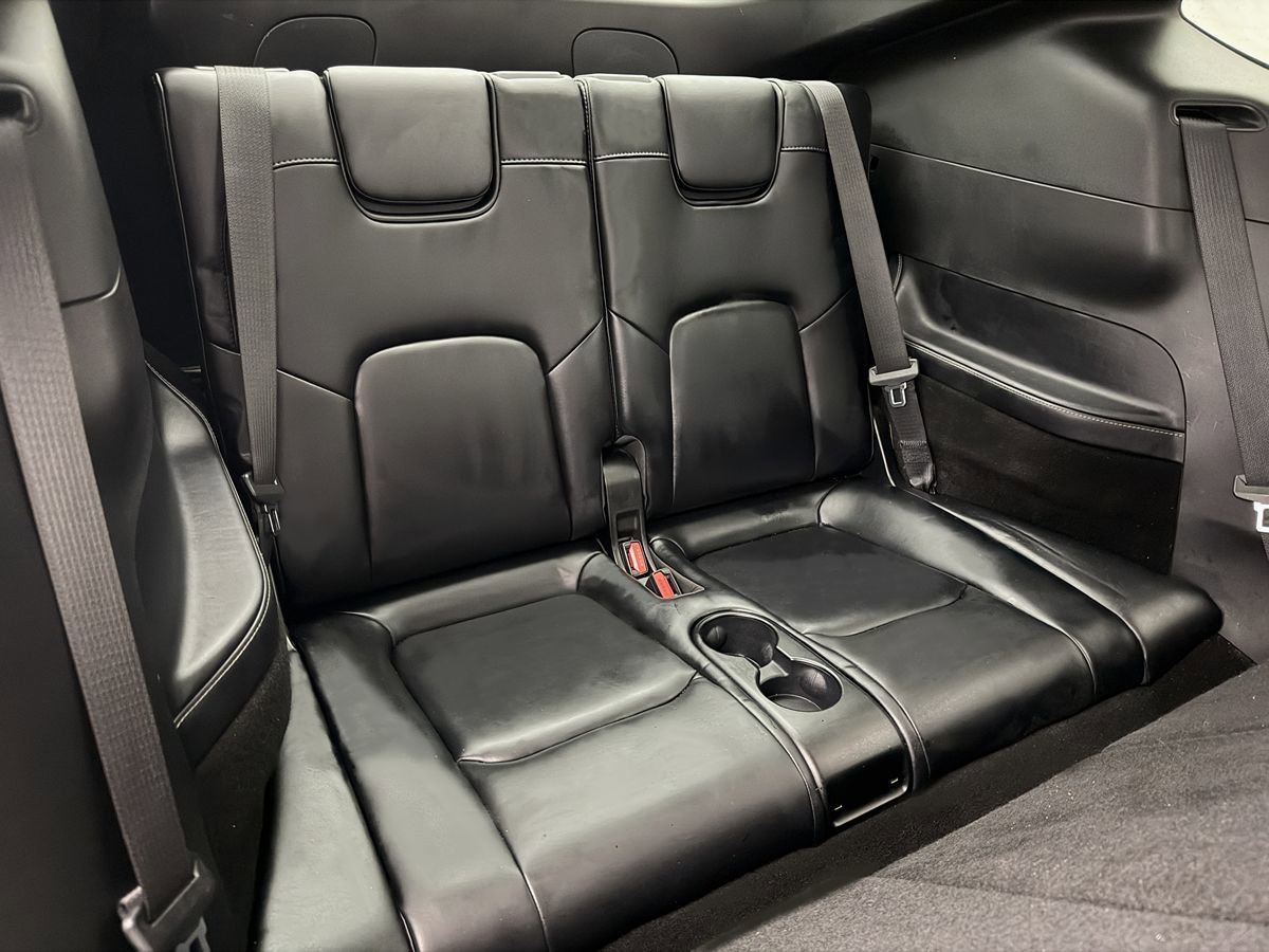 Used 2021 Tesla Model Y Long Range image 32
