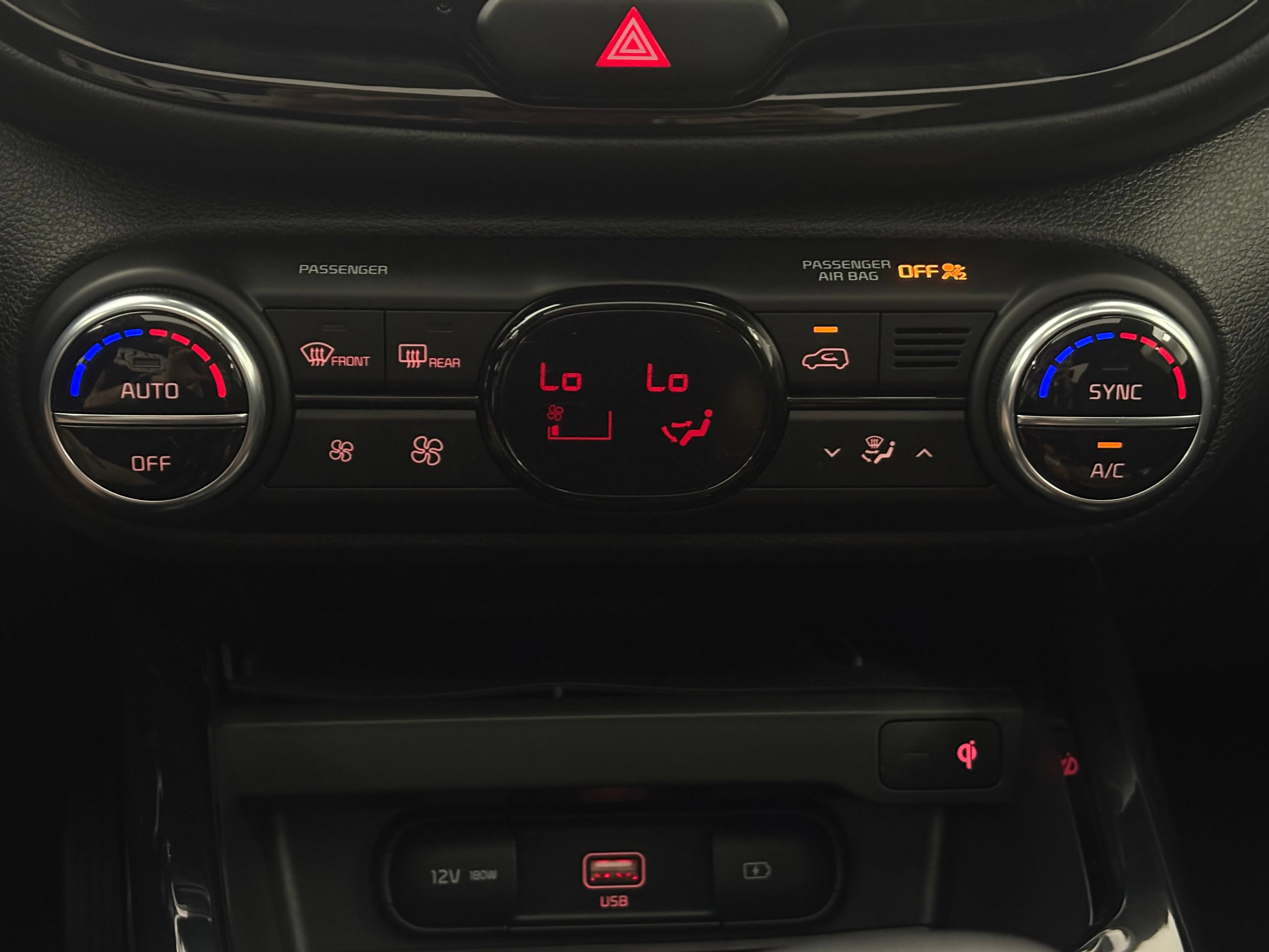 Used 2022 Kia Soul Turbo FWD image 26