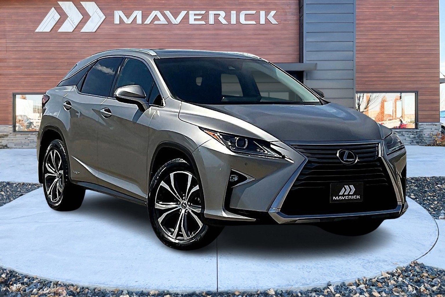 Used 2018 Lexus RX 450h AWD