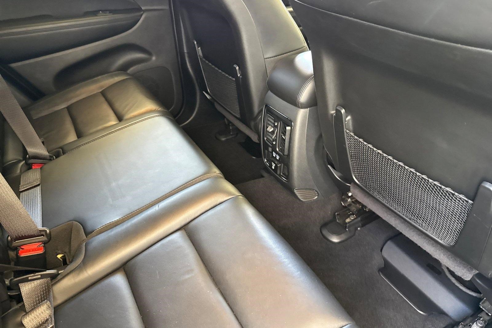 Used 2019 Jeep Grand Cherokee Limited AWD/4WD image 30
