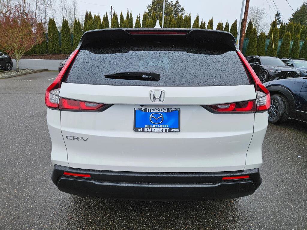 Used 2025 Honda CR-V EX image 4