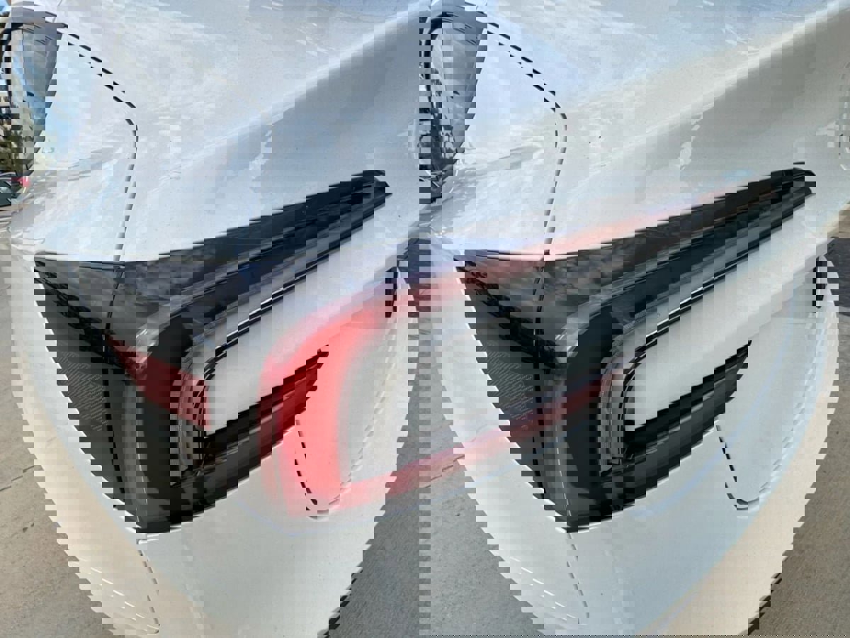 Used 2024 Tesla Model 3 Long Range image 39