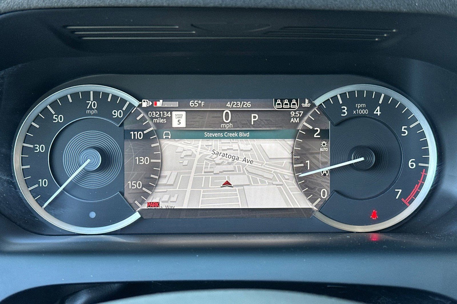 Certified 2022 Land Rover Discovery Sport S R-Dynamic AWD/4WD image 20