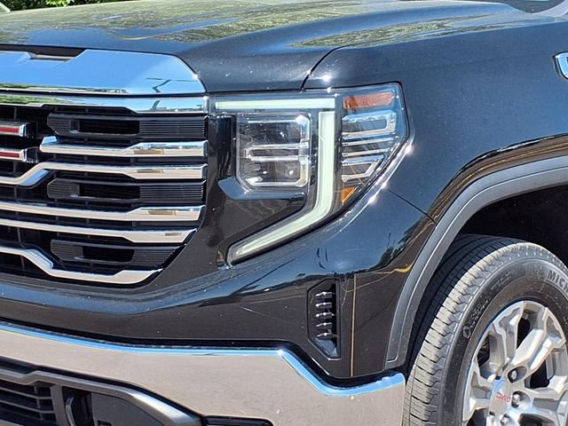 Used 2022 GMC Sierra 1500 SLT w/ SLT Convenience Package AWD/4WD image 29