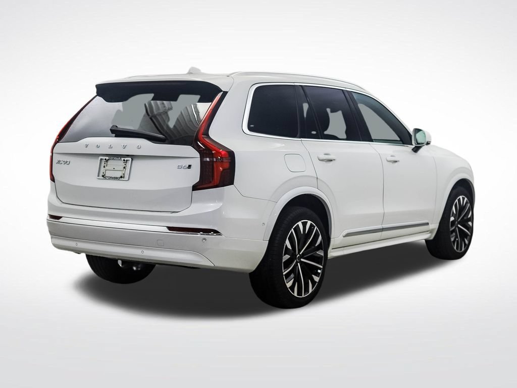 Used 2026 Volvo XC90 B6 Plus AWD/4WD image 5