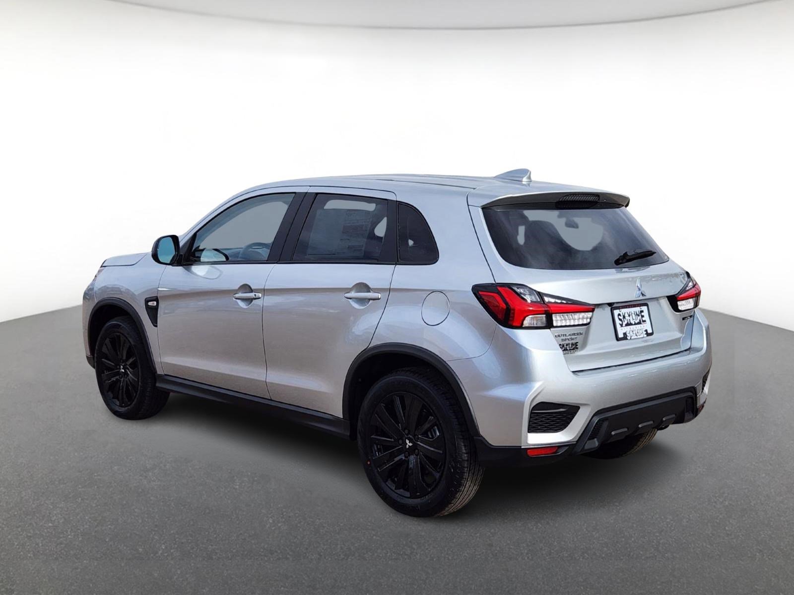 New 2026 Mitsubishi Outlander Sport LE image 4