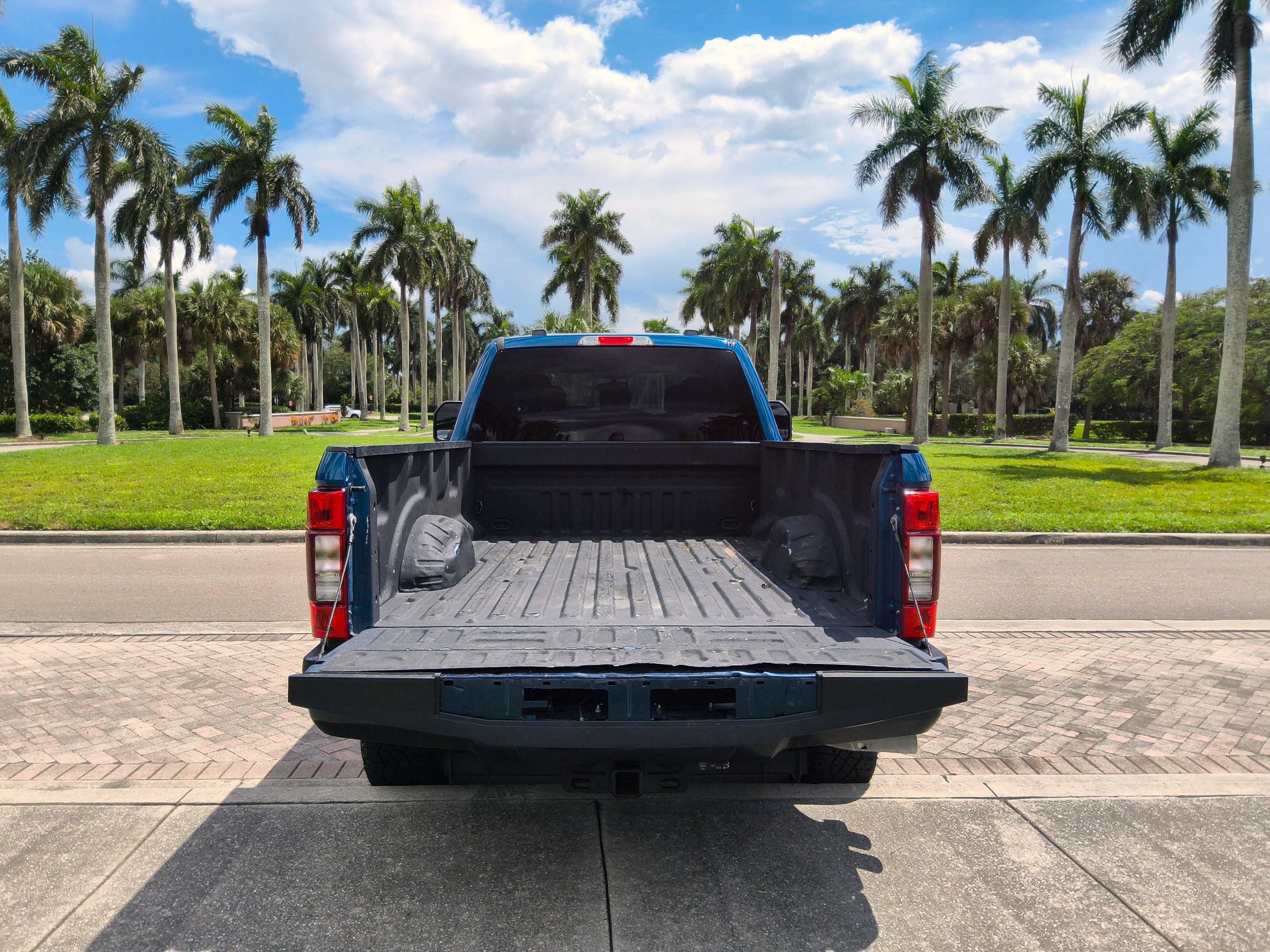 Used 2022 Ford F250 XL w/ Power Equipment Group AWD/4WD image 42